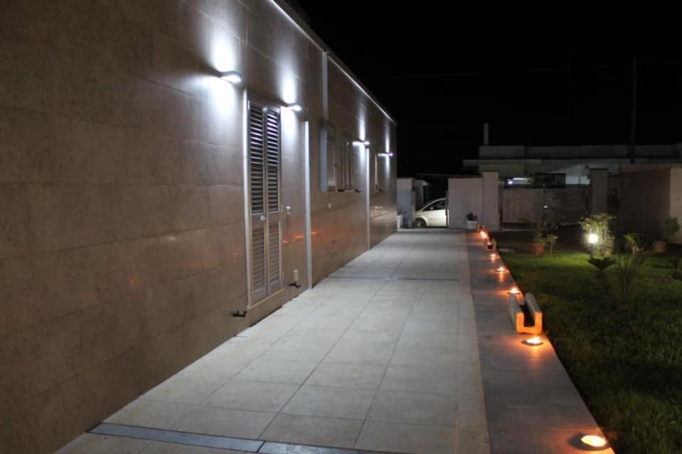 B&B Italia Carmiano  Exterior foto